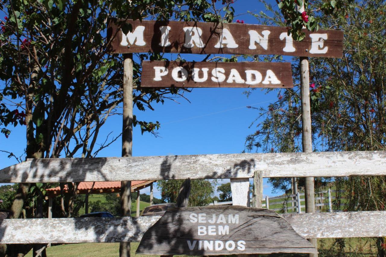 Pousada Mirante Bueno Brandao Bagian luar foto
