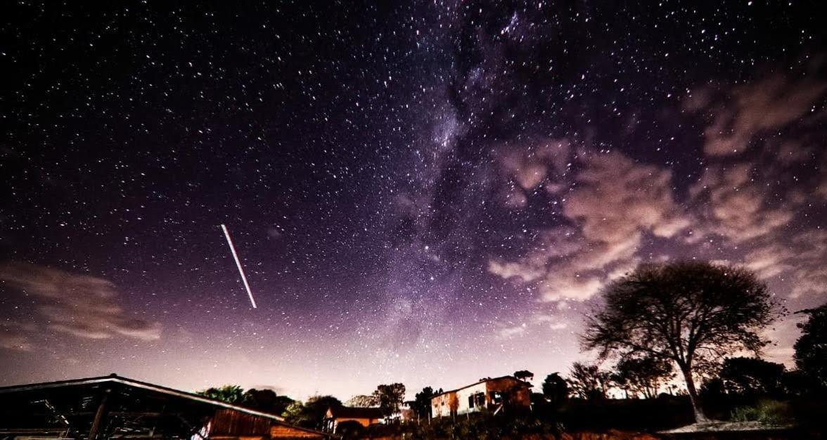 Pousada Mirante Bueno Brandao Bagian luar foto